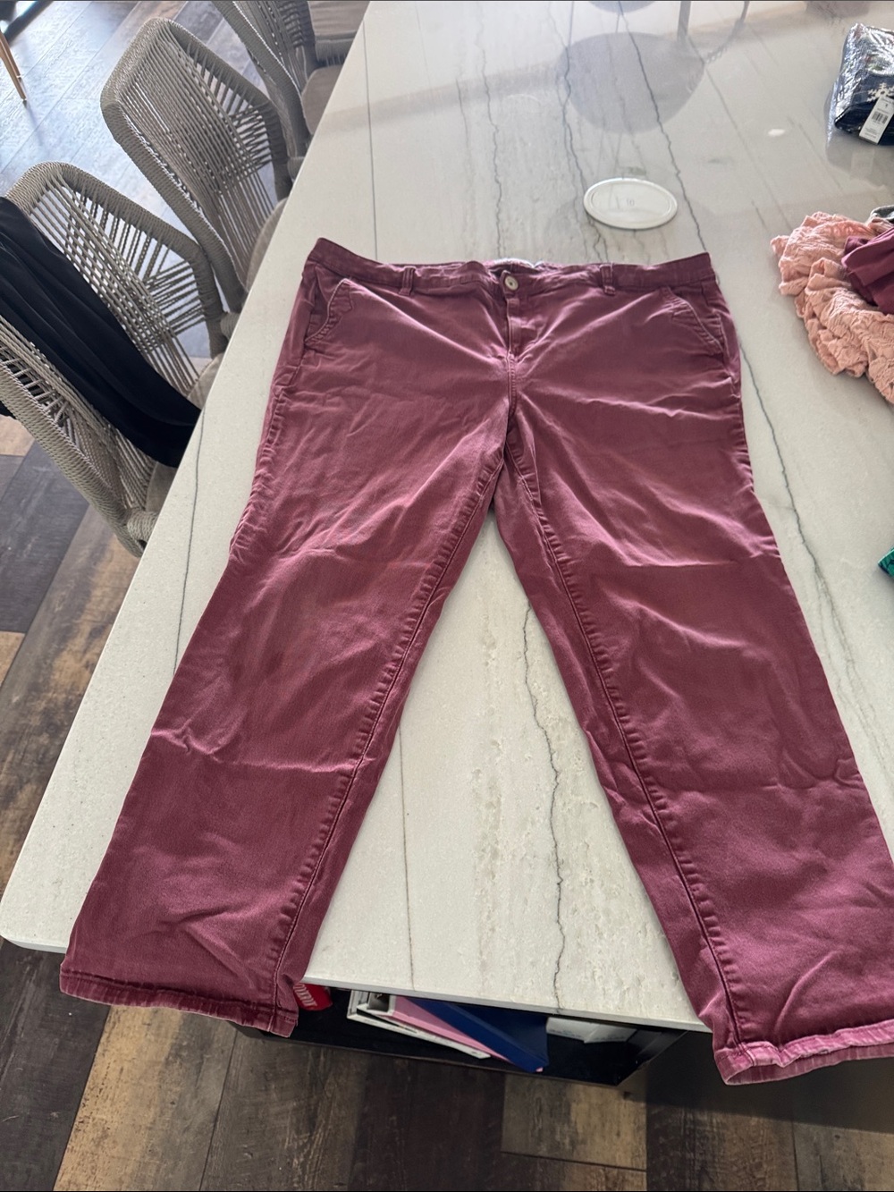 Straight-Leg Women’s Jeans in Deep Plum